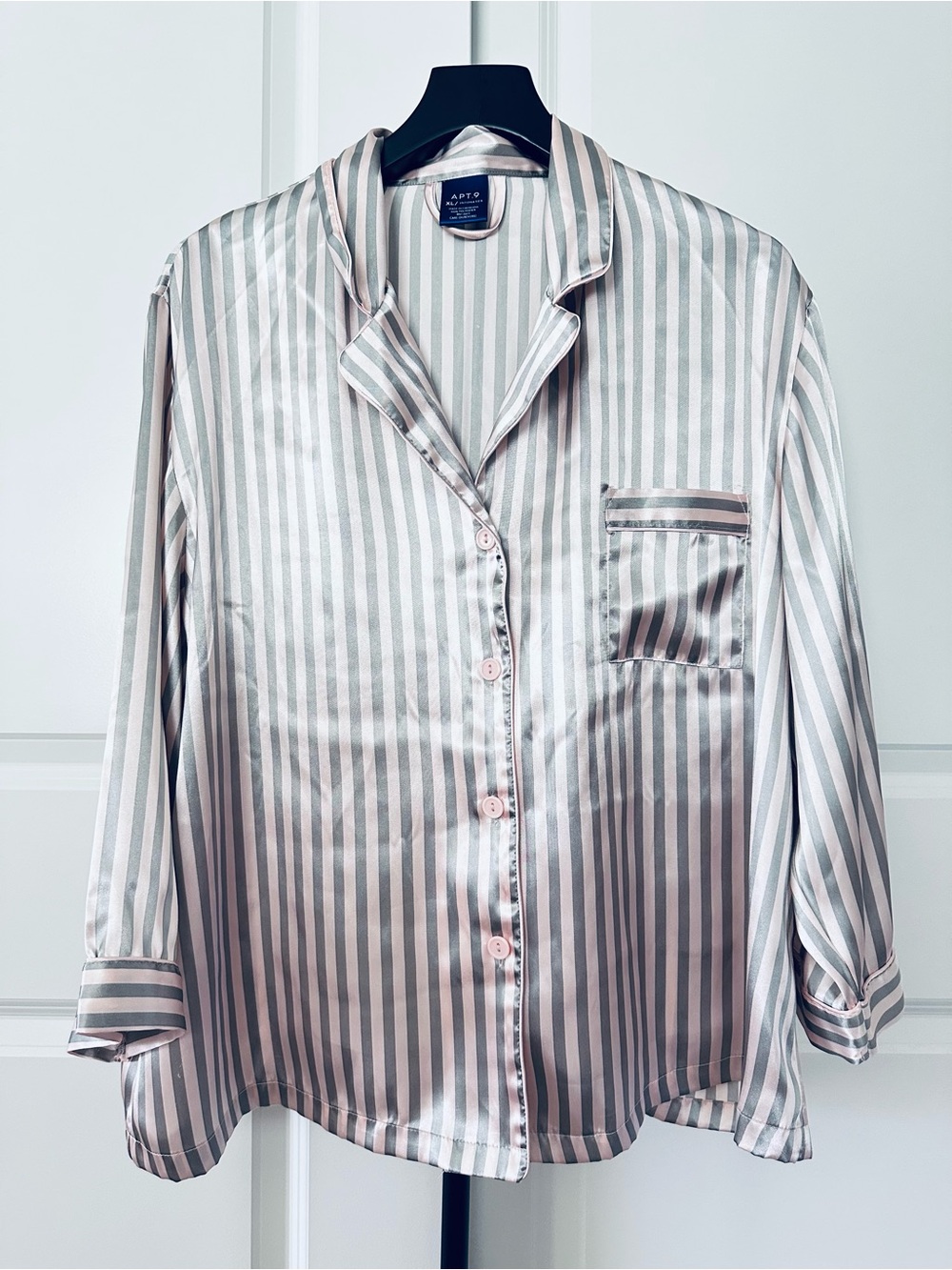 Women’s Apt.9 Striped Satin Light Gray & Pink Button-Up Top ONLY Size XL
